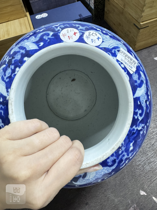 清 青花缠枝莲纹罐 - 图6